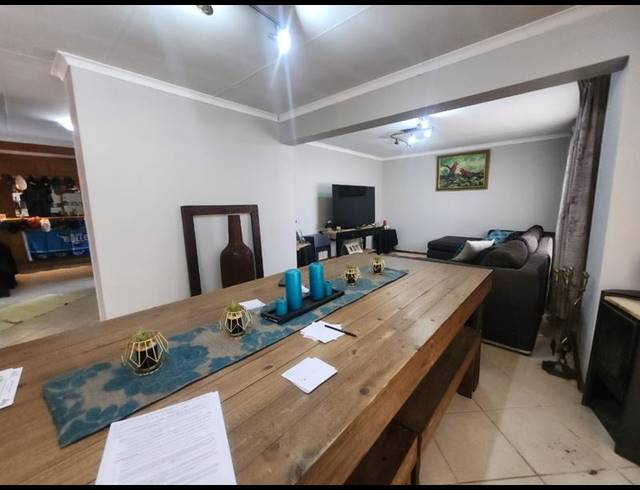 0 BEDROOM CLUSTER FOR SALE IN VERWOERDPARK